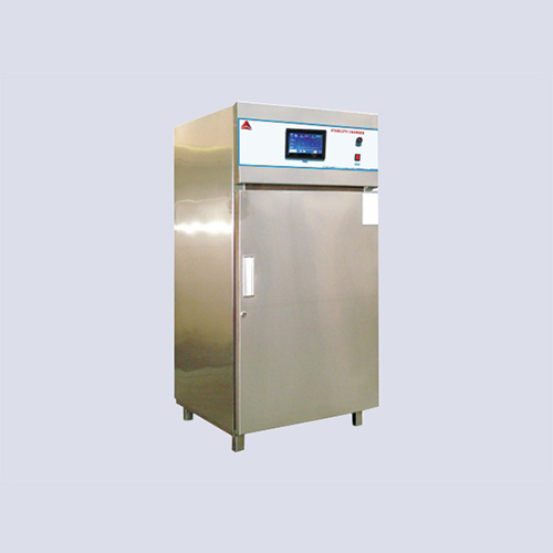 Vacuum Oven